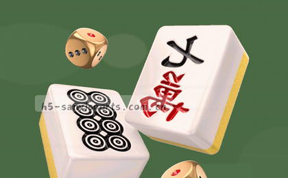 碧蓝海面倒映云朵的柔和光影像